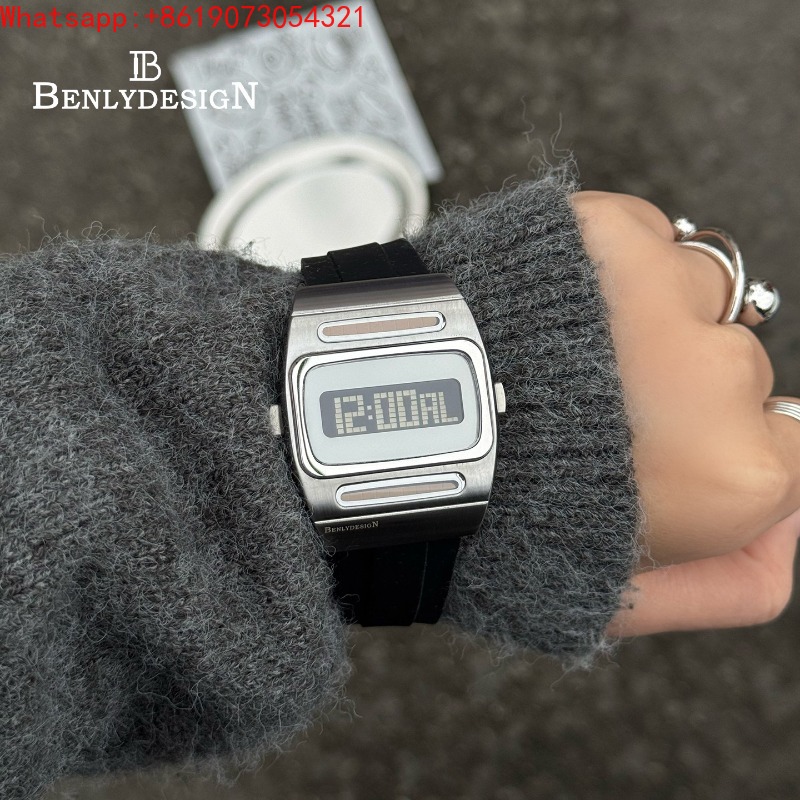 Montre électronique multifonct - Empire Electronics & Gadgets Triolet avis et prix