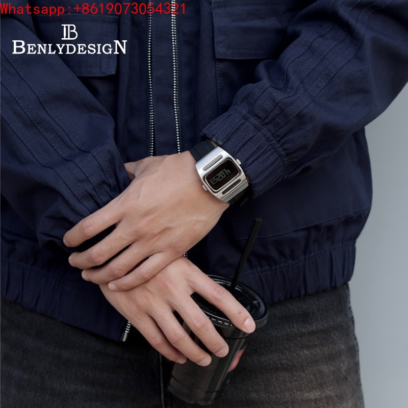 Montre électronique multifonct - Empire Electronics & Gadgets Triolet avis et prix